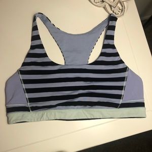 Lululemon bra 10